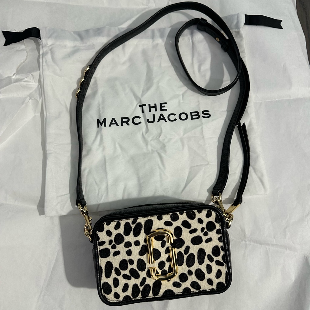 Marc Jacobs Black & Cream Leopard-Print Crossbody Camera Bag